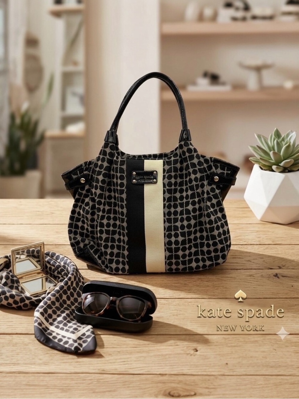 Kate Spade Stevie Classic Noel Satchel
